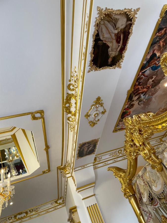 Deluxe Family Suite
