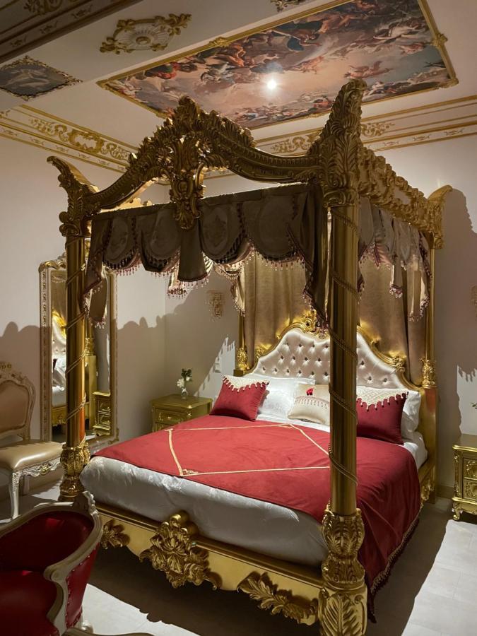 Deluxe Family Suite