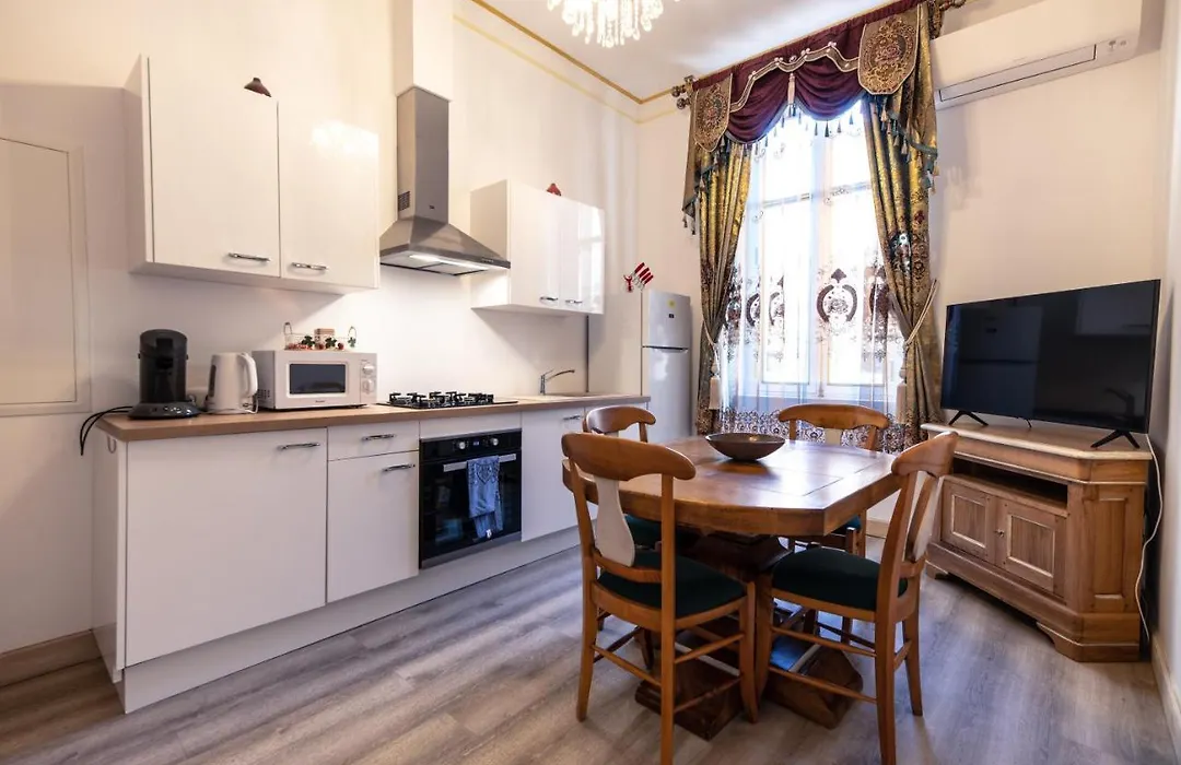 Studio familial Maison de L'église du Couvent-1
